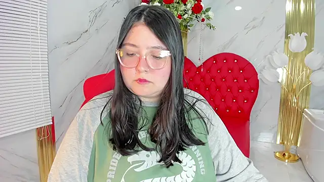 Dulce meow online show from 07/25/26, 07:55
