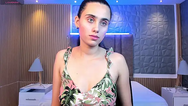 sofiapalacioss online show from 09/30/25, 07:19