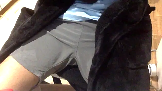 Snapshot of Whatevrr chatting on 10/18/25, 11:16 Whatevrr online show from 10/18/25, 11:16