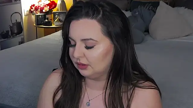 Snapshot of Mia_Swano chatting on 11/29/25, 12:57 Mia Swano online show from 11/29/25, 12:57