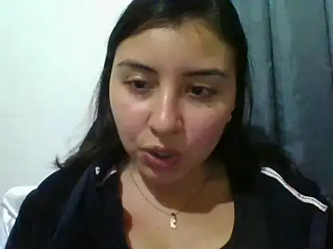 Snapshot of _Romilly_ chatting on 11/01/25, 03:52 Romilly online show from 11/01/25, 03:52