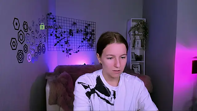 Snapshot of benny_duglas chatting on 10/15/25, 12:16 benny duglas online show from 10/15/25, 12:16