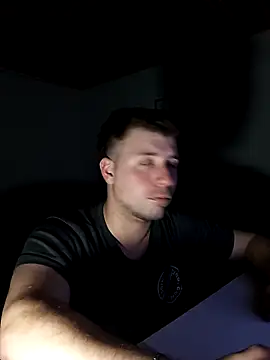 ferrari1996 online show from 09/15/25, 04:01