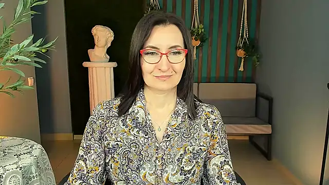 UnaTerra online show from 11/11/25, 09:20