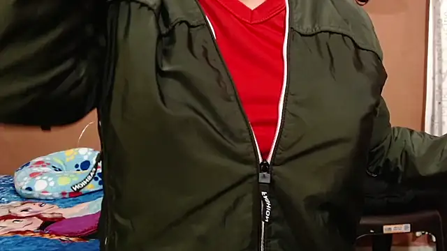 Snapshot of _aslhey_naughty chatting on 11/08/25, 01:33 aslhey naughty online show from 11/08/25, 01:33