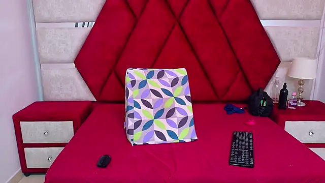 Kity spiderr online show from 10/17/25, 12:19