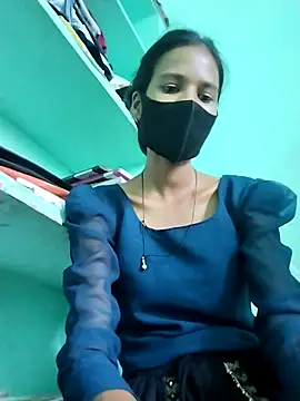 Snapshot of Pooja_cute chatting on 09/22/25, 04:58 Pooja cute online show from 09/22/25, 04:58