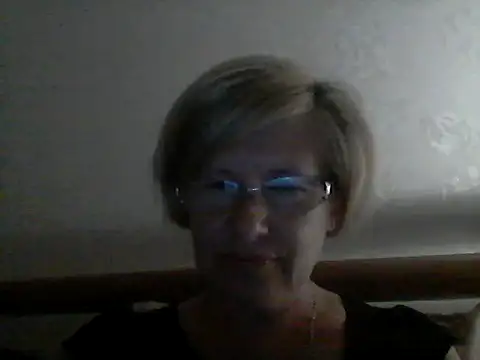 LucyLewisX online show from 09/12/25, 07:03