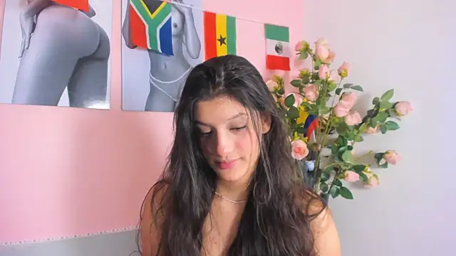 Stefany gonzales  online show from 07/19/26, 01:37