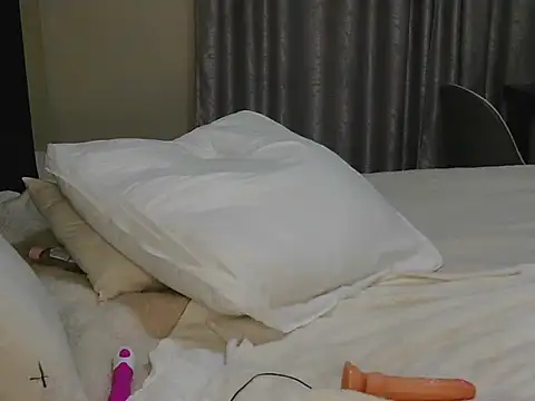 Sultry Booty online show from 09/26/25, 12:20