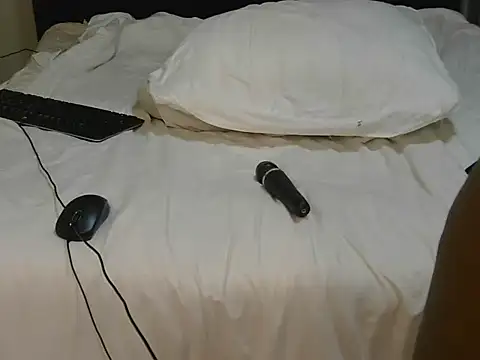 Sultry Booty online show from 11/04/25, 07:13