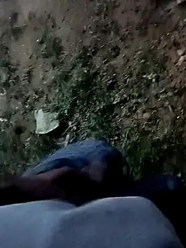 Snapshot of Rahul_Razz chatting on 10/28/25, 04:09 Rahul Razz online show from 10/28/25, 04:09