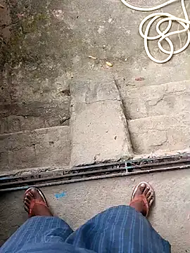 Snapshot of Rahul_Razz chatting on 10/30/25, 05:20 Rahul Razz online show from 10/30/25, 05:20