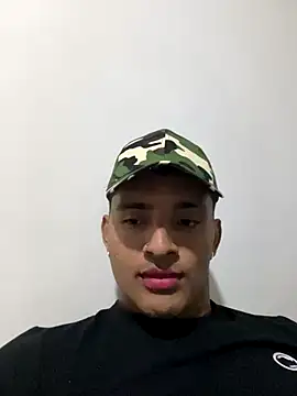 Snapshot of Smith_Fitness chatting on 09/21/25, 04:47 Smith Fitness online show from 09/21/25, 04:47