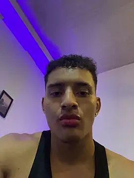 Snapshot of Smith_Fitness chatting on 10/21/25, 12:28 Smith Fitness online show from 10/21/25, 12:28