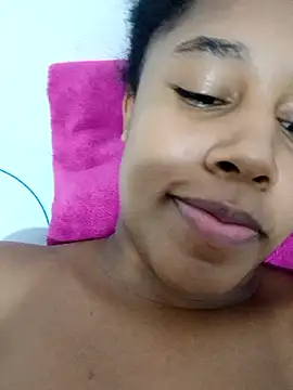 MoniqueMulberry online show from 11/30/25, 06:23