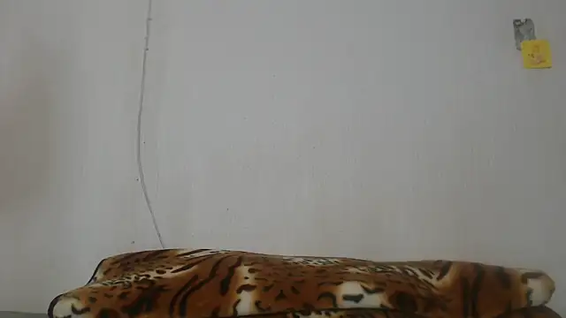 BeautyQueenX22 online show from 06/14/26, 11:45