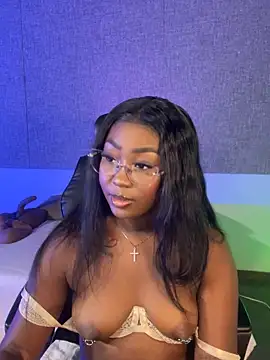 Kishalove  online show from 09/17/25, 11:01