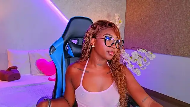 Kishalove  online show from 06/23/26, 10:02