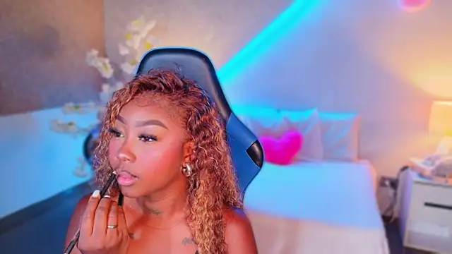 Kishalove  online show from 07/28/26, 10:54