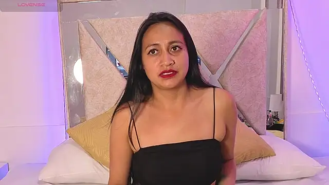 Snapshot of Anthonellacandy chatting on 11/03/25, 07:15 Anthonellacandy online show from 11/03/25, 07:15