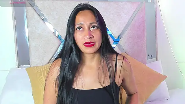 Snapshot of Anthonellacandy chatting on 11/22/25, 07:13 Anthonellacandy online show from 11/22/25, 07:13