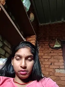 Yatiksha Beby online show from 10/15/25, 09:09