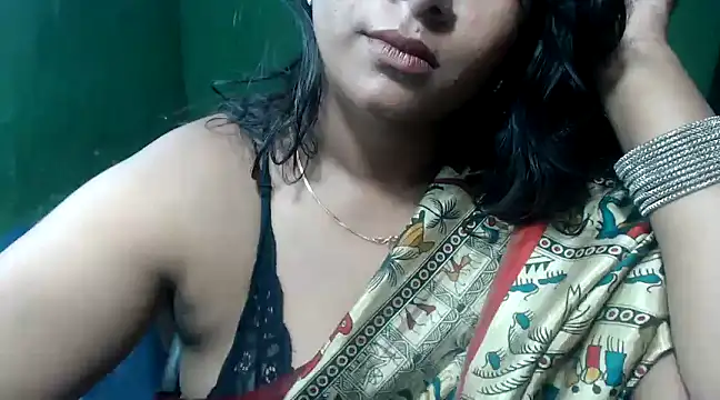 Snapshot of DearKimmi chatting on 03/10/25, 05:39 DearKimmi online show from 03/10/25, 05:39