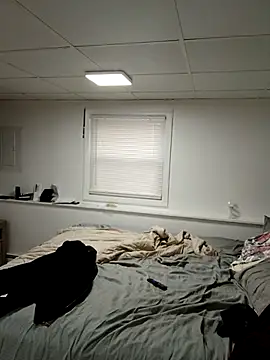 tripping385 online show from 10/13/25, 04:18