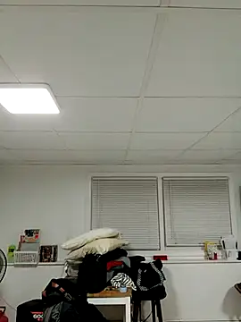 tripping385 online show from 11/22/25, 03:49