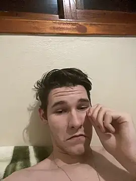 Snapshot of submisso321 chatting on 10/24/25, 06:59 submisso321 online show from 10/24/25, 06:59