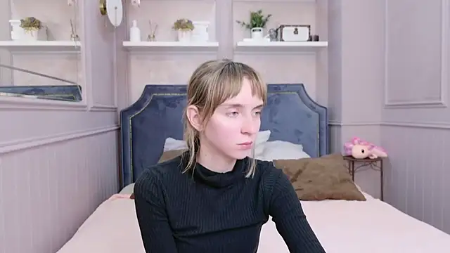 Beverly Gomes online show from 10/15/25, 10:26