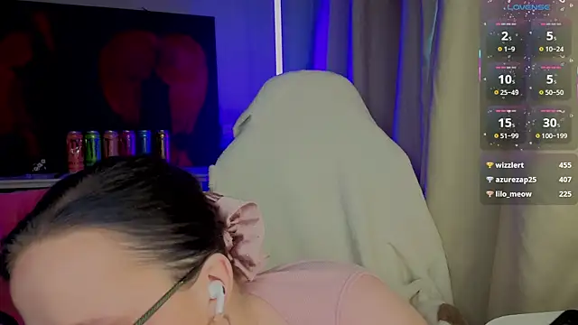 hornyprincess19 online show from 12/05/25, 09:29