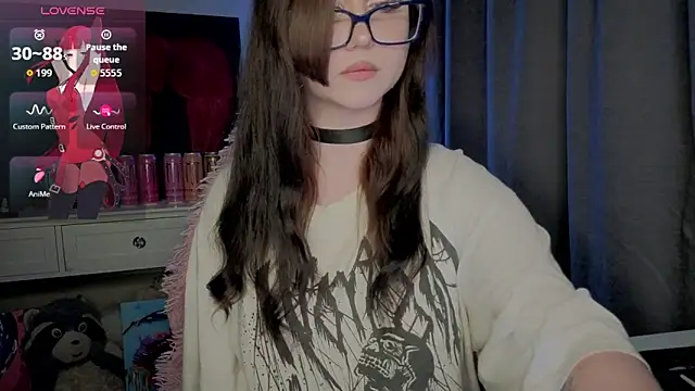 hornyprincess19 online show from 06/03/26, 04:45