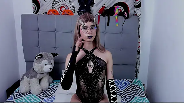 zoe bunny01 online show from 11/08/25, 11:03