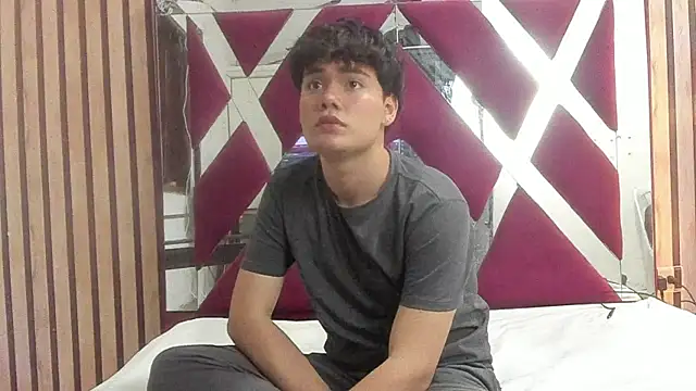 SluttyBoyDuo online show from 09/11/25, 03:50