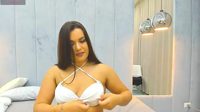 SarahLoreen online show from 09/11/25, 04:45