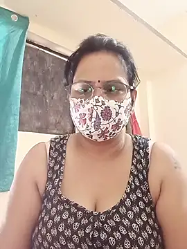 Snapshot of Your-vipasha chatting on 07/04/26, 06:41 Your-vipasha online show from 07/04/26, 06:41