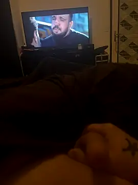 Snapshot of Badking9377 chatting on 11/21/25, 07:23 Badking9377 online show from 11/21/25, 07:23