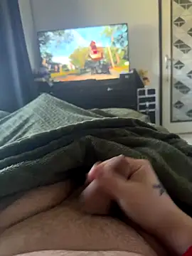 Snapshot of Badking9377 chatting on 11/26/25, 11:33 Badking9377 online show from 11/26/25, 11:33