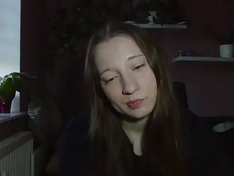 Snapshot of LindaPretty chatting on 09/23/25, 06:27 LindaPretty online show from 09/23/25, 06:27