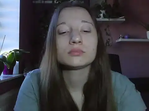 Snapshot of LindaPretty chatting on 09/24/25, 07:12 LindaPretty online show from 09/24/25, 07:12