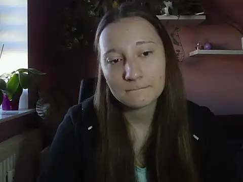 Snapshot of LindaPretty chatting on 09/25/25, 06:28 LindaPretty online show from 09/25/25, 06:28