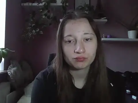 Snapshot of LindaPretty chatting on 09/29/25, 06:18 LindaPretty online show from 09/29/25, 06:18