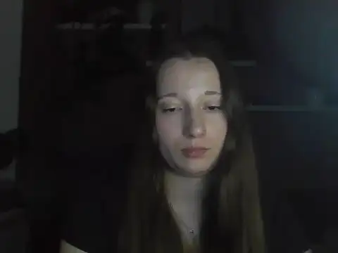 Snapshot of LindaPretty chatting on 10/06/25, 08:28 LindaPretty online show from 10/06/25, 08:28