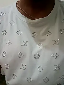 monikakoli042q online show from 09/17/25, 06:48