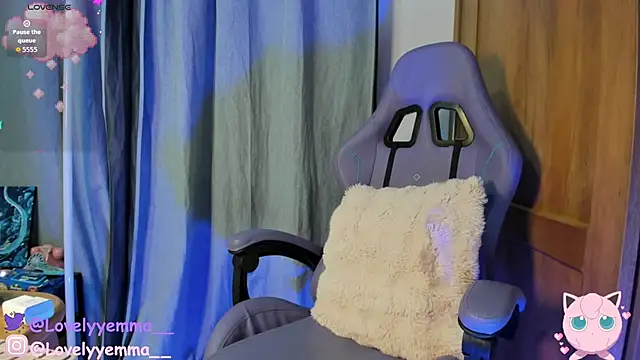 Snapshot of Dirtycalm chatting on 09/26/25, 12:36 Dirtycalm online show from 09/26/25, 12:36