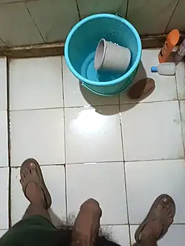 Snapshot of indian_danny chatting on 10/05/25, 09:24 indian danny online show from 10/05/25, 09:24