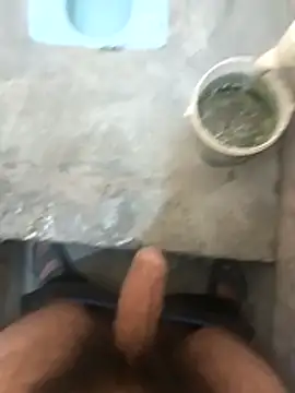 Snapshot of indian_danny chatting on 10/19/25, 10:21 indian danny online show from 10/19/25, 10:21