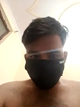 Snapshot of indian_danny chatting on 11/14/25, 10:47 indian danny online show from 11/14/25, 10:47